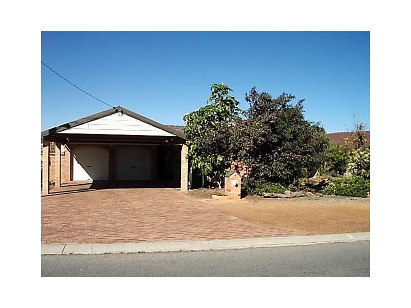 9 Glendinning Road, Tarcoola Beach WA 6530