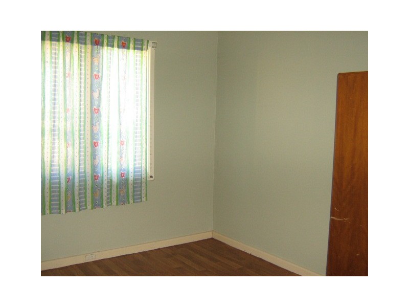 9 Houtman Street, Wonthella WA 6530