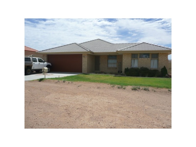 36 Derna Parade, Wandina WA 6530