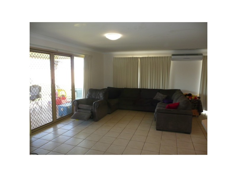 36 Derna Parade, Wandina WA 6530