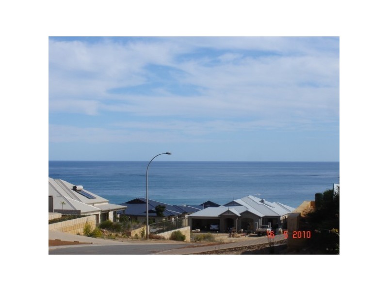 13 Jackson Loop, Wandina WA 6530