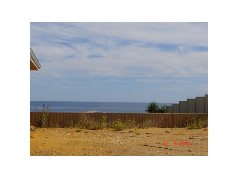 13 Jackson Loop, Wandina WA 6530