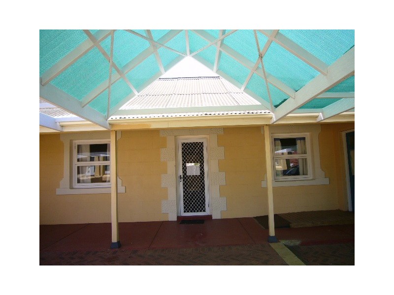 124 Augustus Street  GERALDTON, Geraldton WA 6530