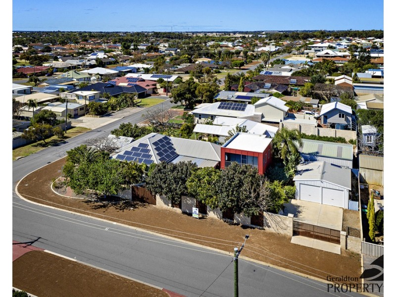 10 Fuller Street, Bluff Point WA 6530