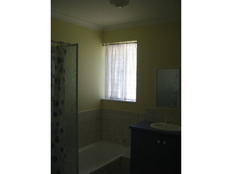 12 Dakin Cove OCEAN RIDGE, Geraldton WA 6530