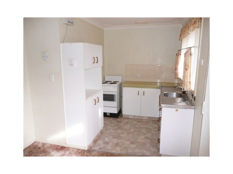 16 Broadfield Close, Utakarra WA 6530