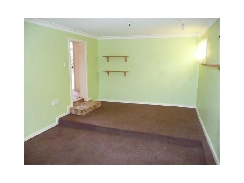 16 Broadfield Close, Utakarra WA 6530