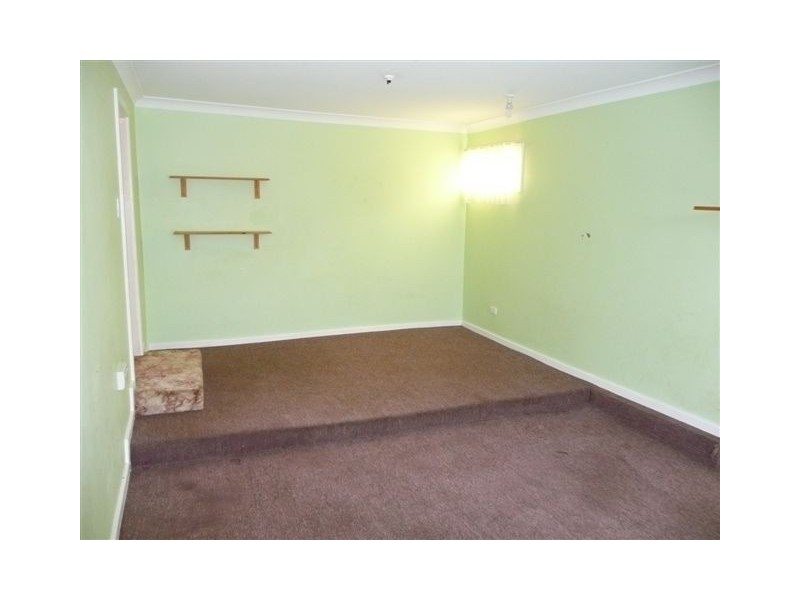 16 Broadfield Close, Utakarra WA 6530