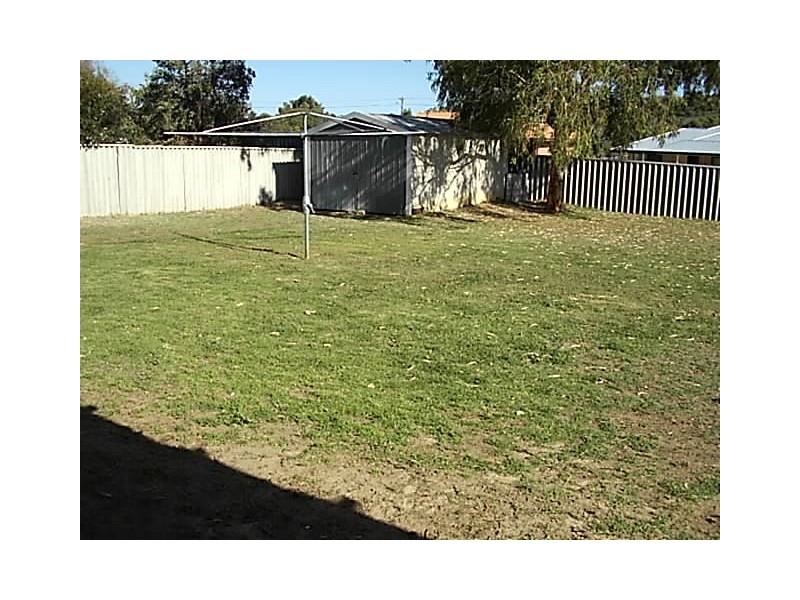 17 Houtman Street WONTHELLA, Geraldton WA 6530