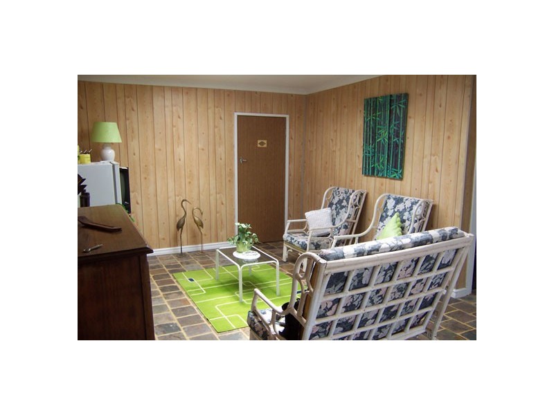 257 First Street, Wonthella WA 6530