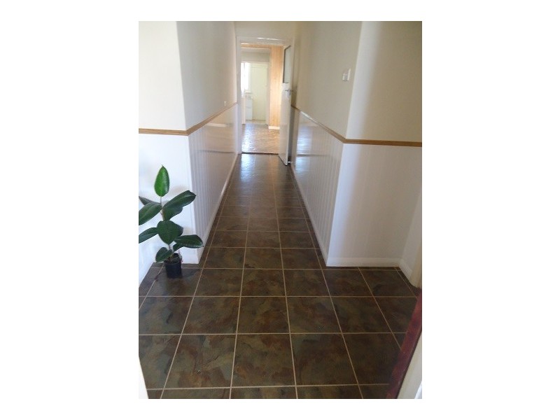 257 First Street, Wonthella WA 6530