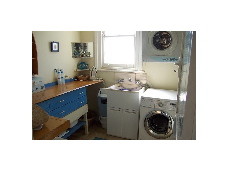 257 First Street, Wonthella WA 6530