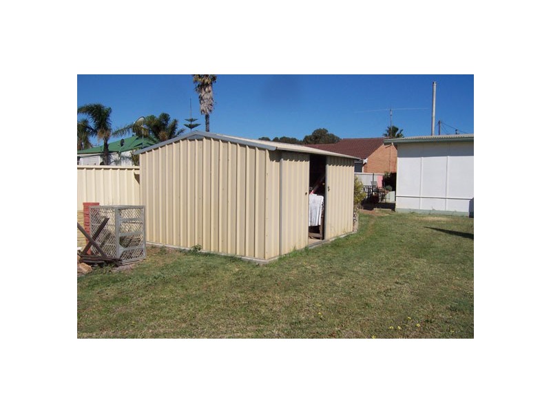 257 First Street, Wonthella WA 6530