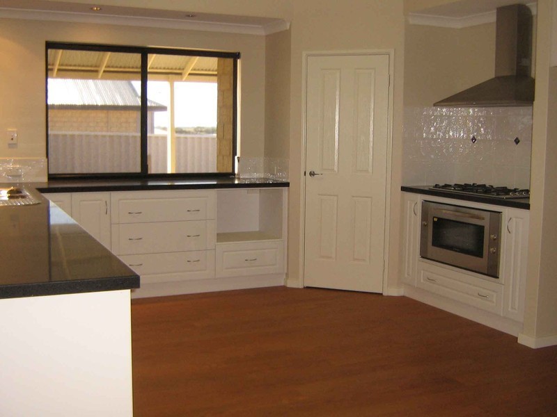 14 Melaleuca Drive, STRATHALBYN, Geraldton WA 6530