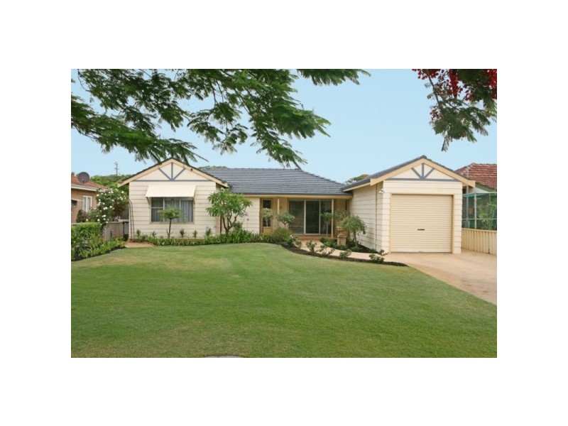 16 Askew Road, GERALDTON, Geraldton WA 6530