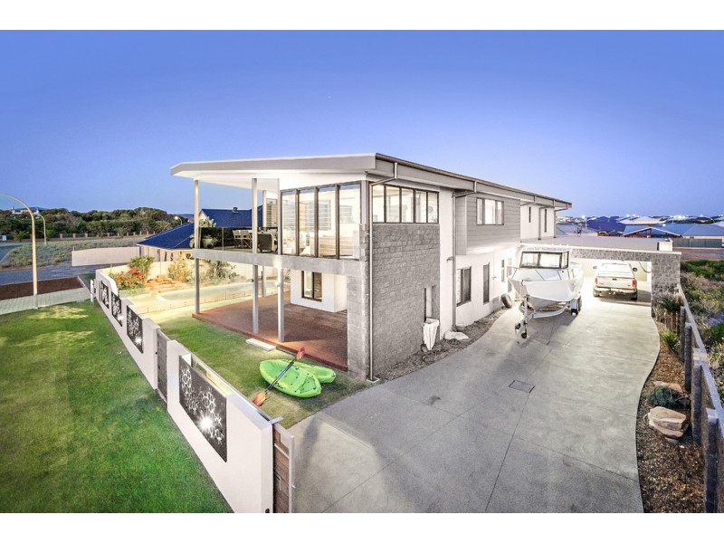 19 Surfside Terrace, Glenfield WA 6532