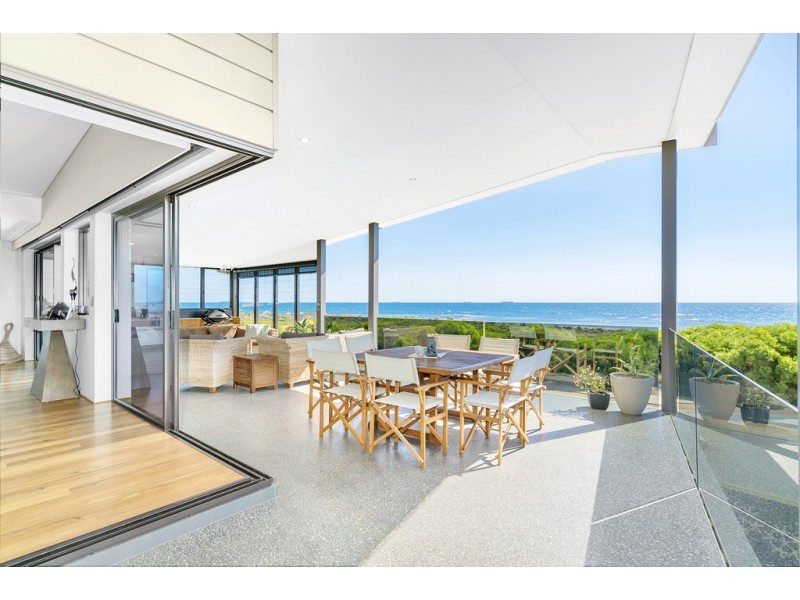 19 Surfside Terrace, Glenfield WA 6532