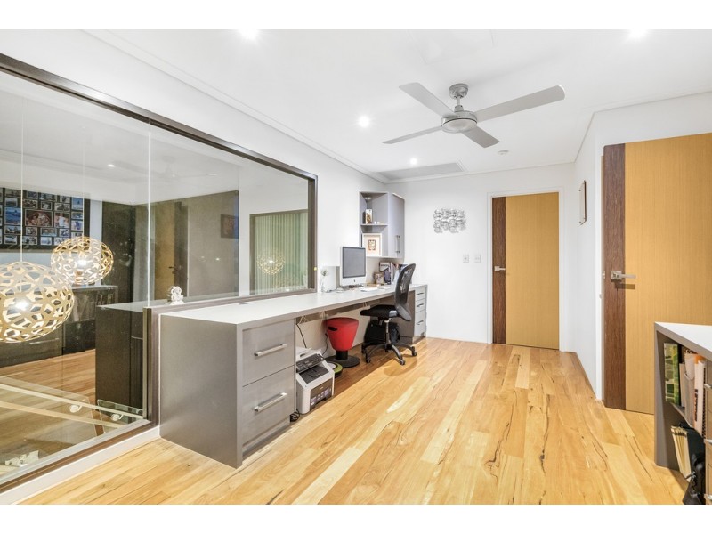 19 Surfside Terrace, Glenfield WA 6532