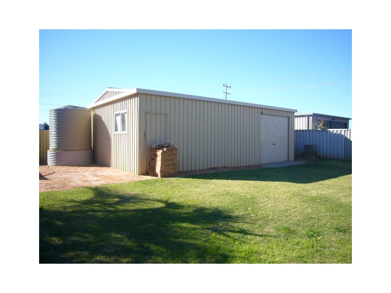 4 Pinna Way, Sunset Beach WA 6530