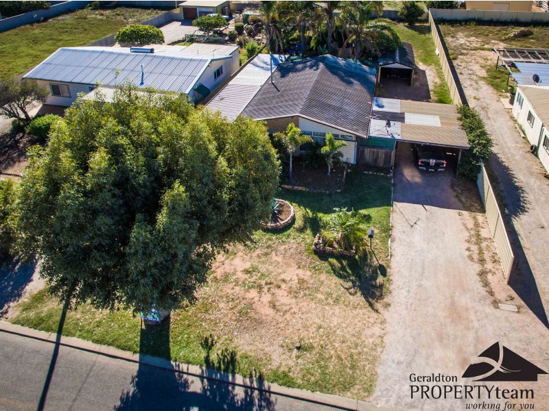 215 First Street, Wonthella WA 6530