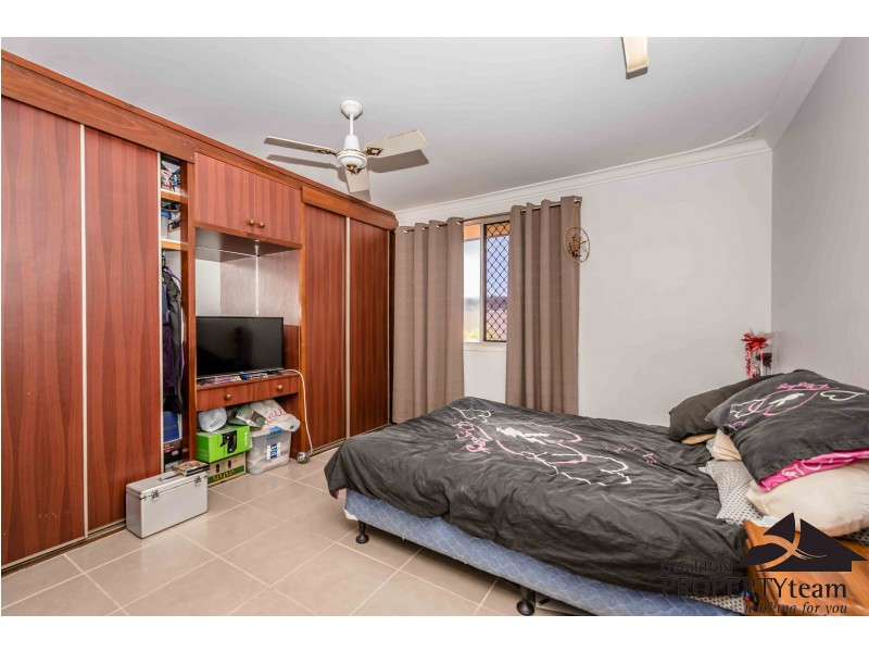 215 First Street, Wonthella WA 6530