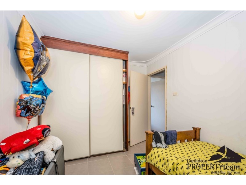 215 First Street, Wonthella WA 6530