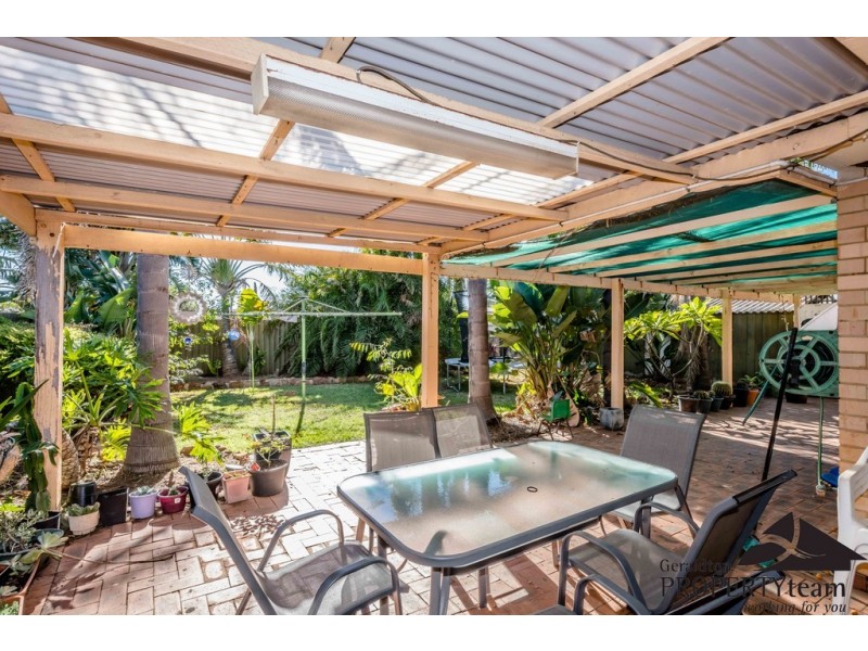 215 First Street, Wonthella WA 6530