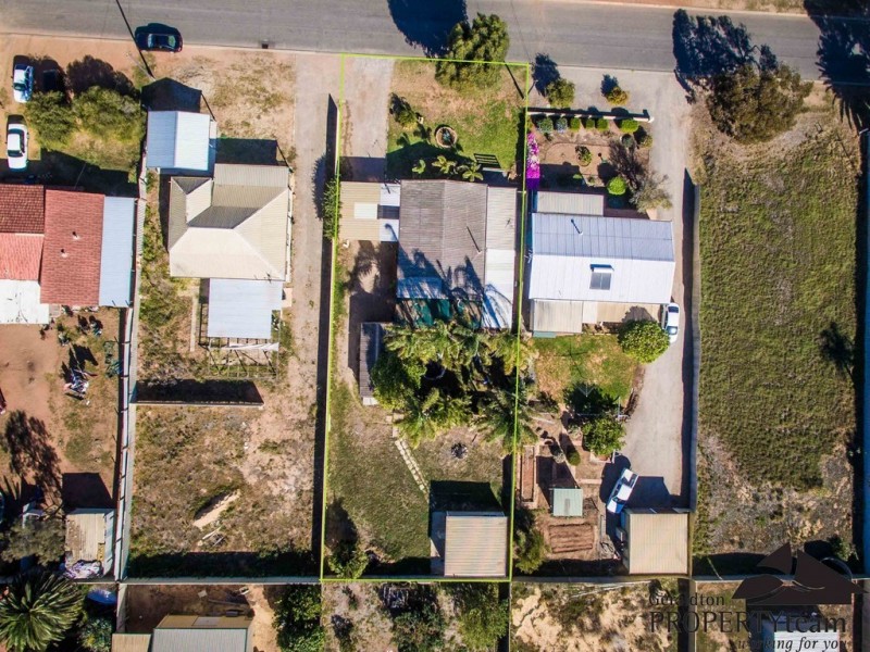 215 First Street, Wonthella WA 6530