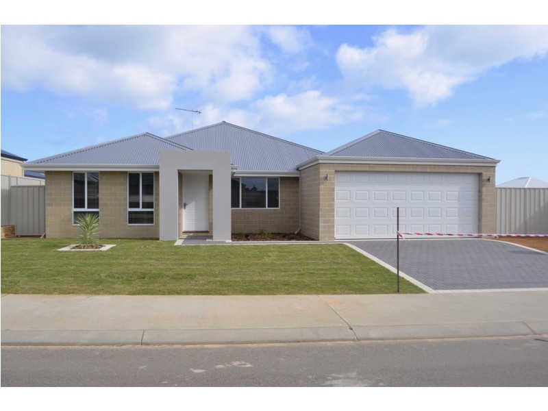 8 Beachcomber Hill, Glenfield WA 6532