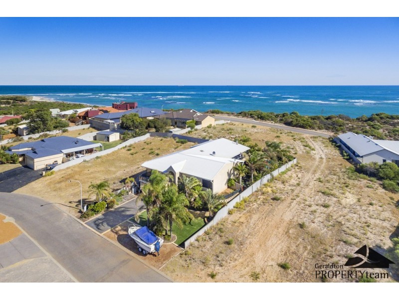 5 Bluewater Close, Drummond Cove WA 6532