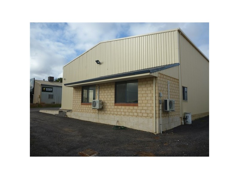 6 Stow Street, Webberton WA 6530