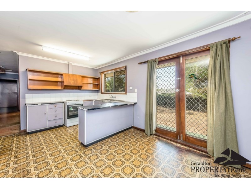 25 Compton Street, Rangeway WA 6530