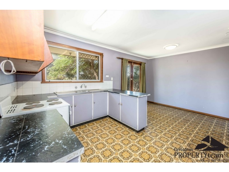 25 Compton Street, Rangeway WA 6530