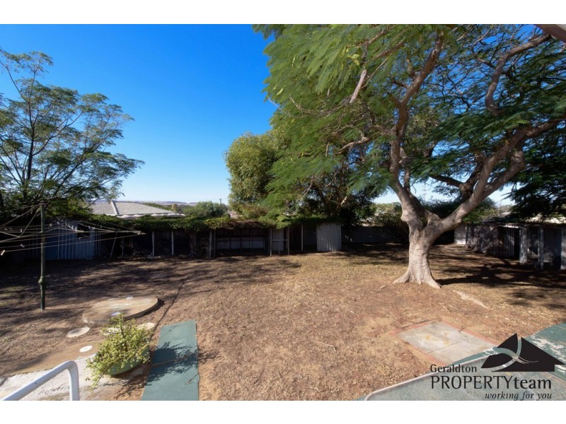 25 Compton Street, Rangeway WA 6530