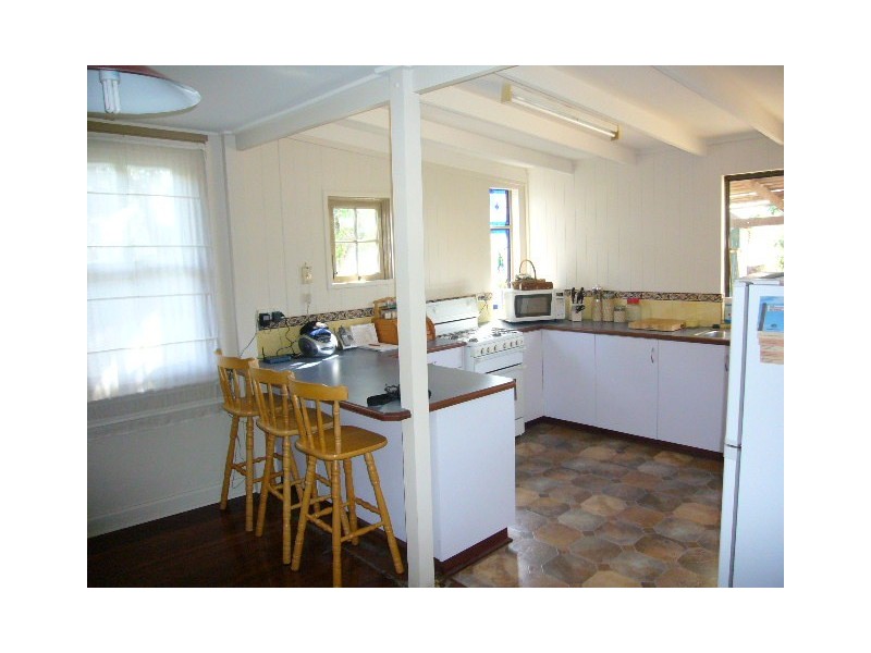 13 Burges Street, West End WA 6530