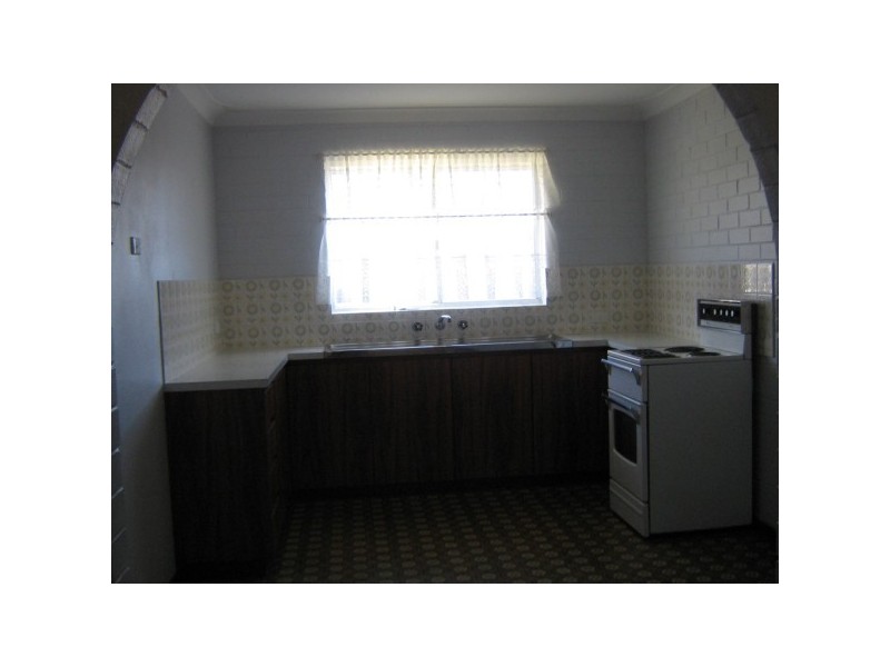 4B Bourdman Place SPALDING, Geraldton WA 6530