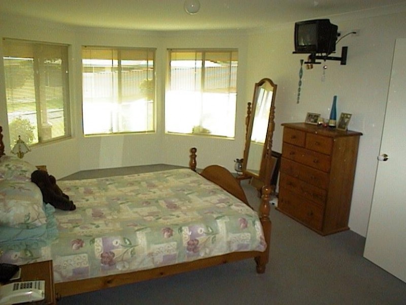 20 Dante Tarn, Wandina WA 6530