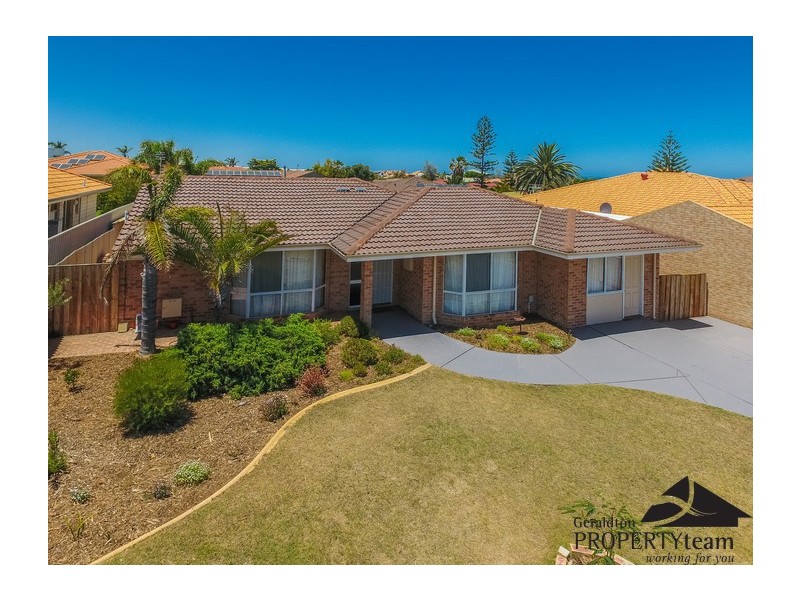 6 Moffatt Place, Tarcoola Beach WA 6530