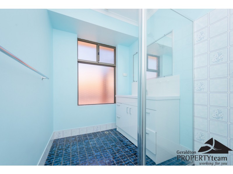 6 Moffatt Place, Tarcoola Beach WA 6530