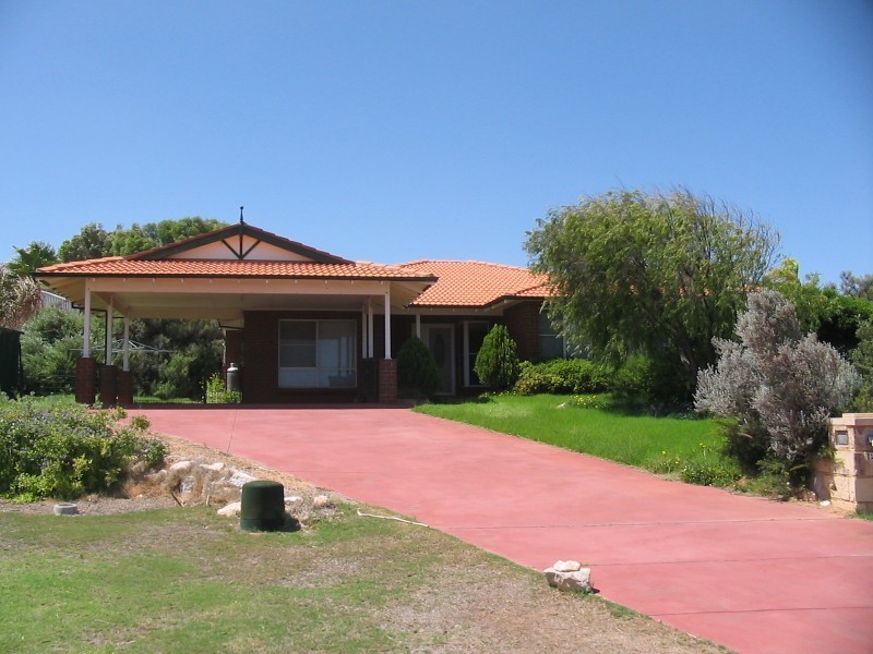 12 Dakin Cove OCEAN RIDGE, Geraldton WA 6530