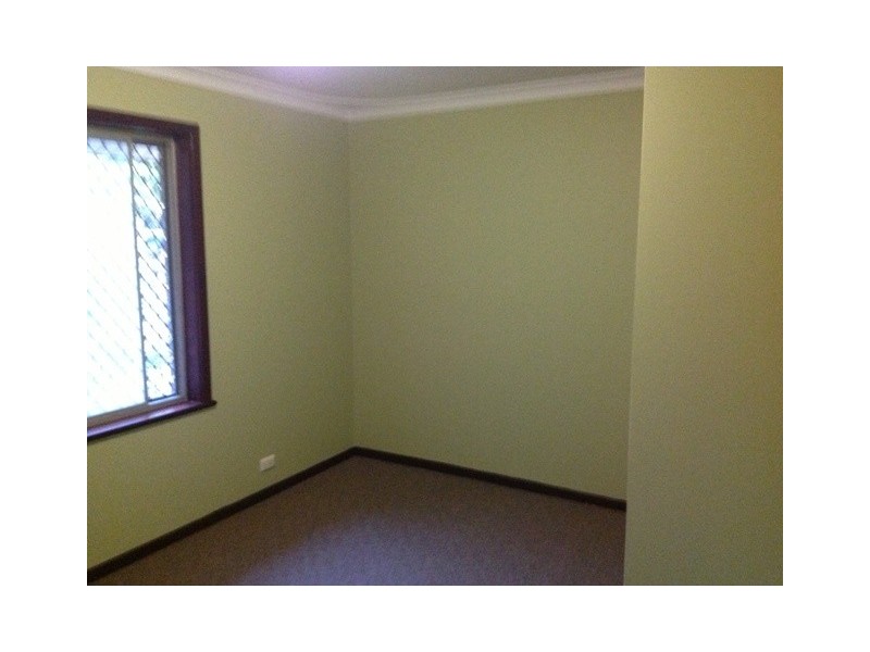 10 Kenny Crescent, Rangeway WA 6530