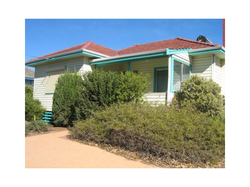14  Crowther Street BEACHLANDS, Geraldton WA 6530