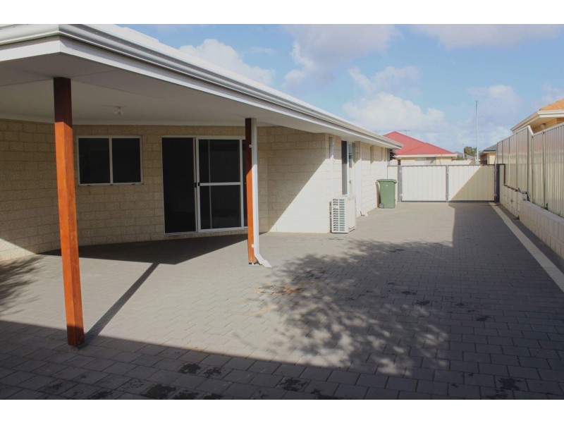 7 Seashore Gardens, Sunset Beach WA 6530