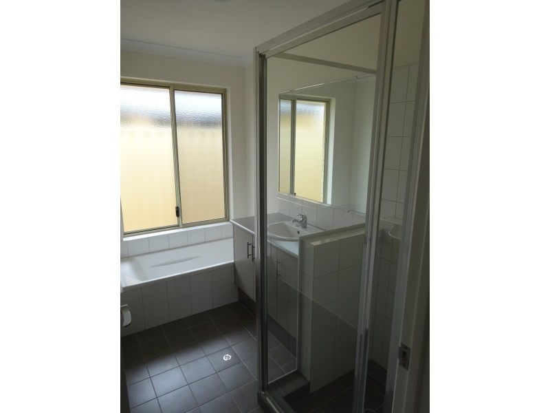 3 Periwinkle Street, Drummond Cove WA 6532