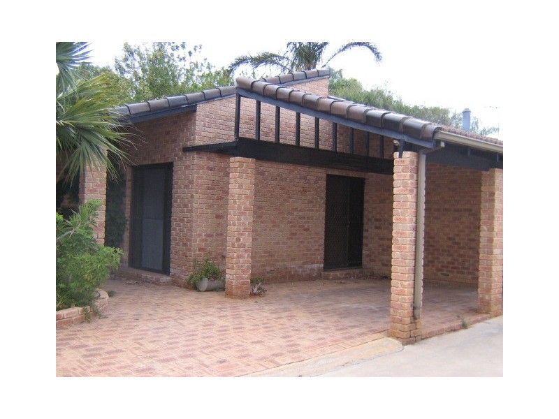 21 Elphick Avenue BLUFF POINT, Geraldton WA 6530