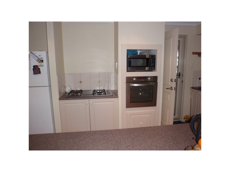 28 Iduna Road, Wandina WA 6530