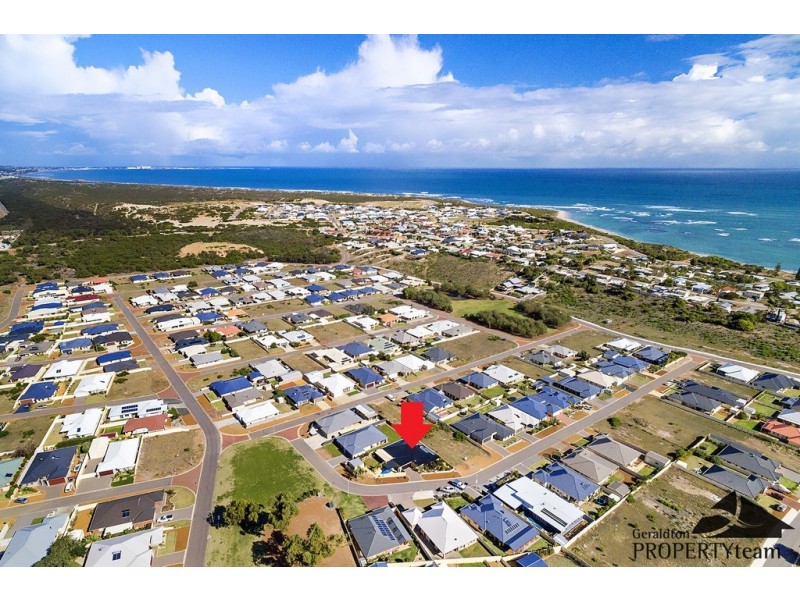22 Coveside Way, Drummond Cove WA 6532