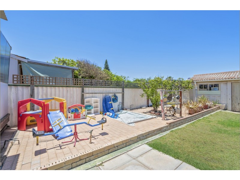 117 Fraser Street, Beachlands WA 6530