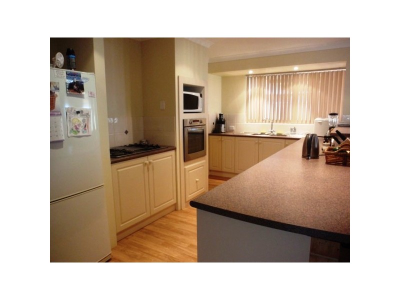 28 Iduna Road, Wandina WA 6530