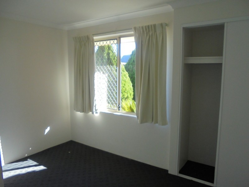 34 Derna Parade, Wandina WA 6530